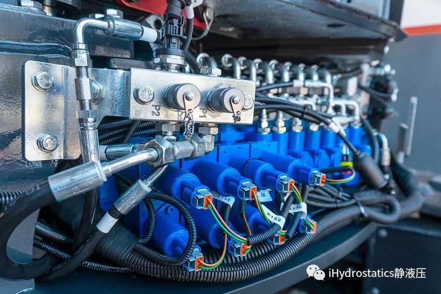 【i前沿】Q53：還在PK純硬件？eOC開啟軟件定義功能的新賽道